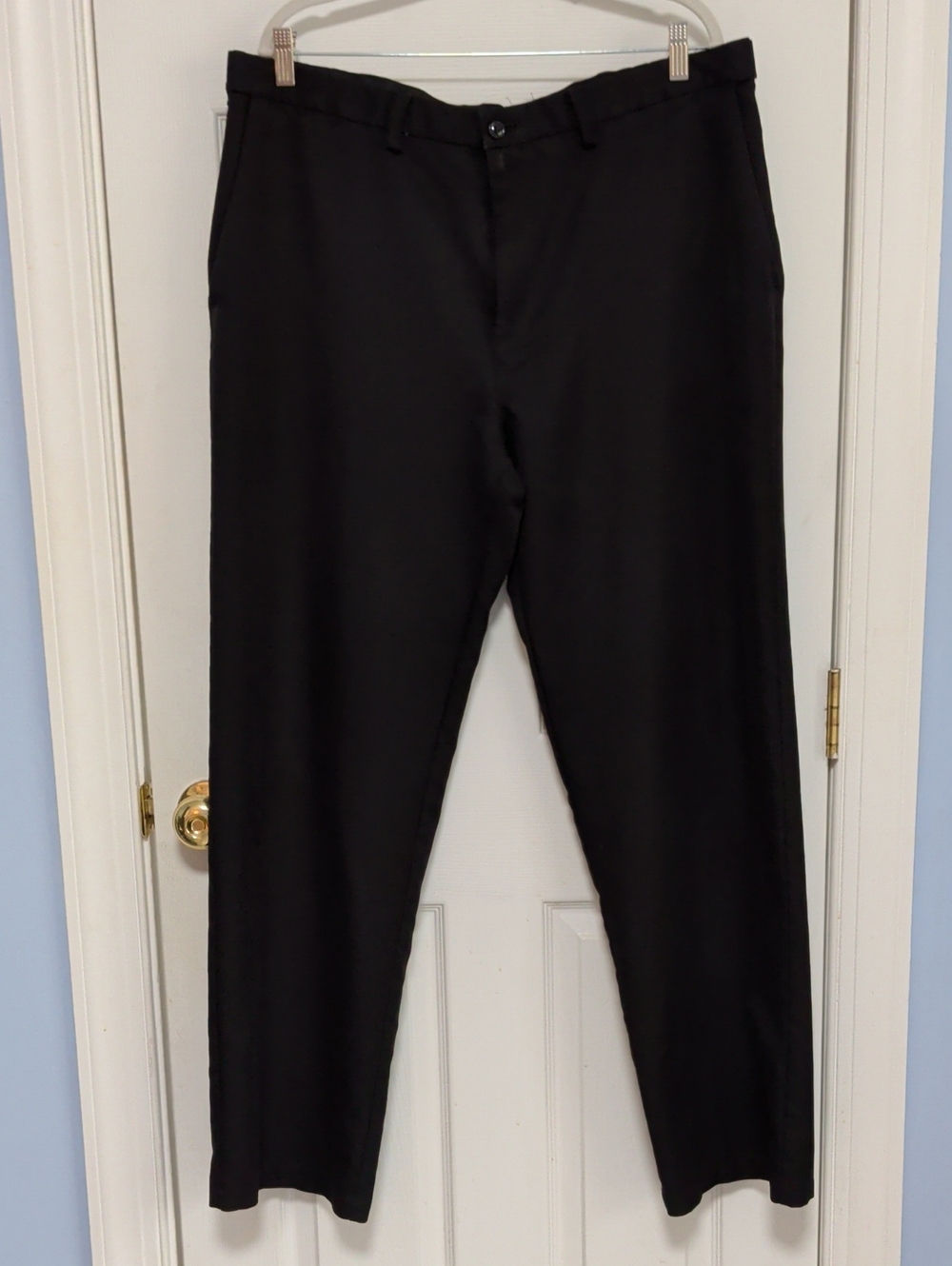 Haggar Black Men's Dress Pants - Slim Straight 38x34